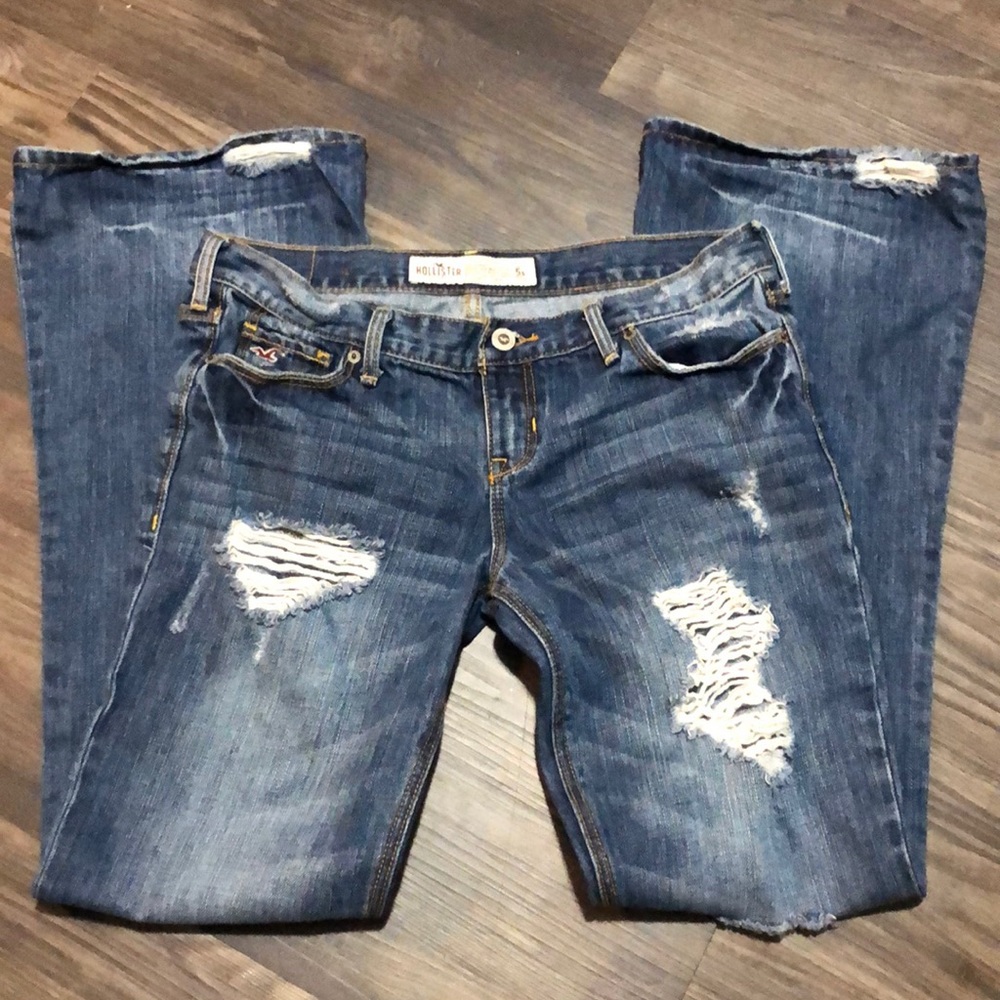 Hollister destroyed jeans size 5 short